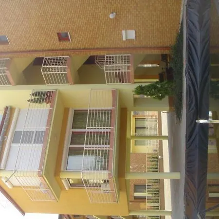 Apartment Jano *